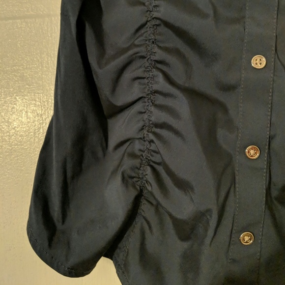 Express Blouse - Picture 3 of 7